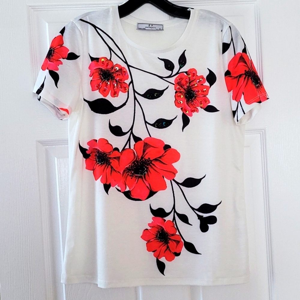 S P poppy embellished T